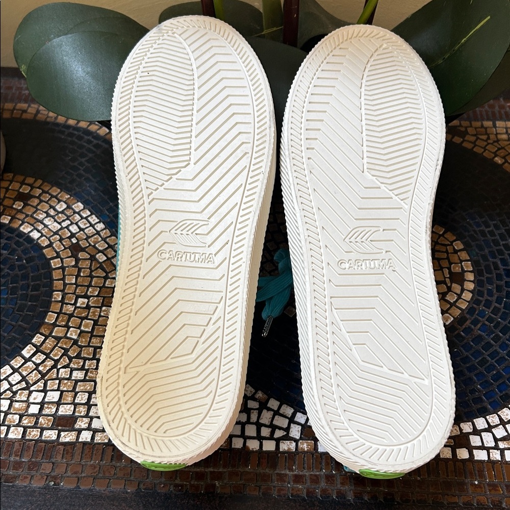 Cariuma x Pantene Capri Blue Oca Low Canvas Contrast Thread Vibrant Sneakers 11 - Picture 9 of 16